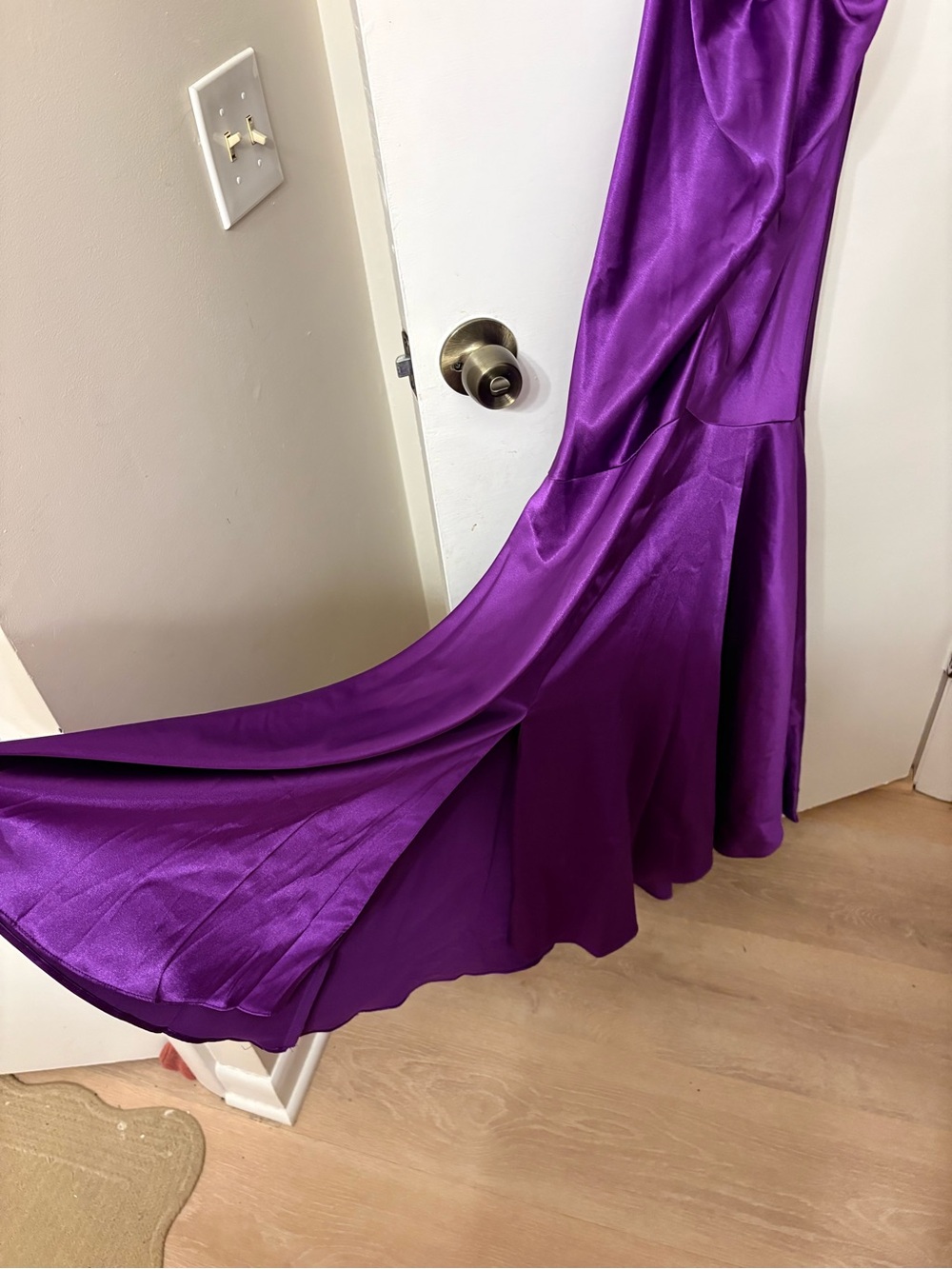 Vintage Caché Y2K Purple Liquid Satin Halter Gown Whimsigoth Formal Dress 4 - Picture 4 of 11